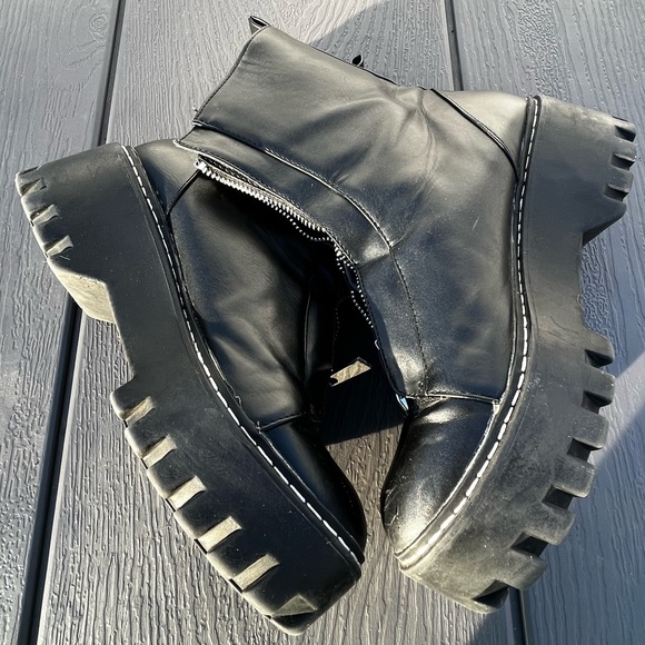 Zara Ankle Lug Sole Chunky Platform Front Zip Boots sz 38 - Picture 10 of 14